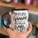 CANECA COM ALÇA COLORIDA PERSONALIZADA